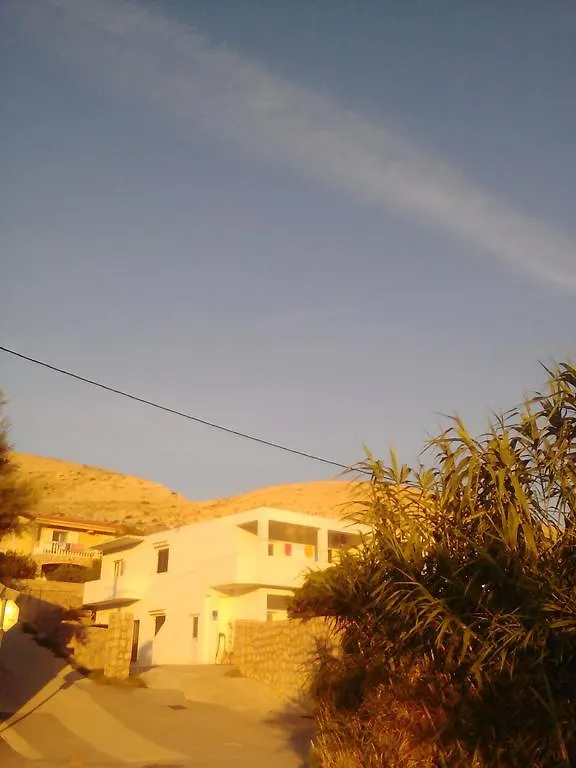 Apartments Boki Pag Town