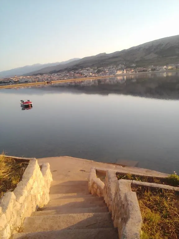 Apartments Boki Pag Town