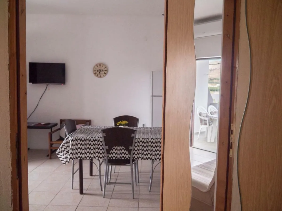Apartments Boki Pag Town