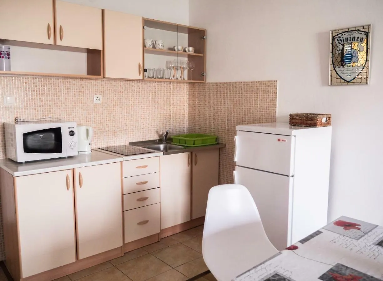 Apartments Boki Pag Town 0*,